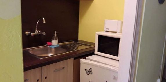 Garsoniera in zona Dambovita - Fotografie 2