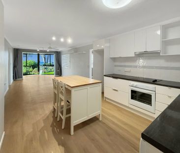 GROUND FLOOR WATERFRONT UNIT - Photo 6