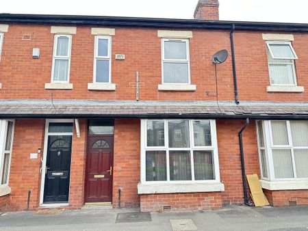 3 bedroom terraced house to rent - Photo 3