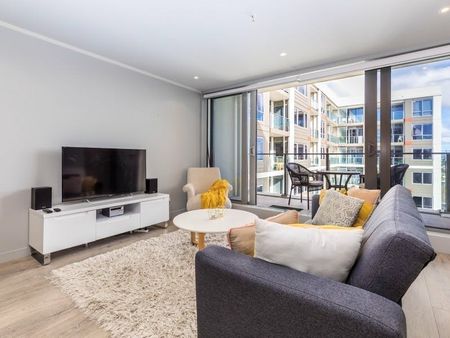 Furnished Two Bedrooms & Two Bathrooms - Photo 3