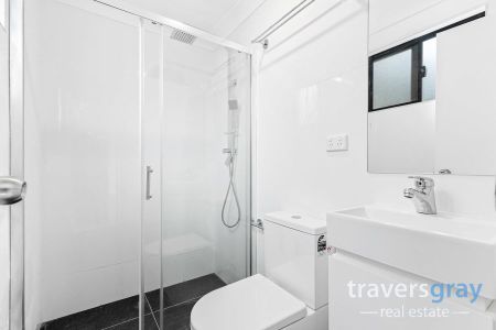 21 Caroline Street, Redfern NSW 2016 - House For Rent | Domain - Photo 3