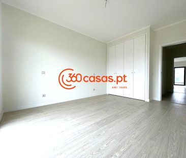 Vende-se Apartamento T3 Novo com garagem e arrecadação em Faro - Photo 2