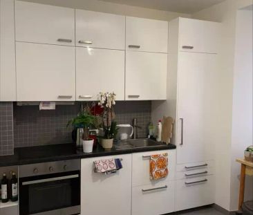 Vevey - Rue d'Italie 41 - appartement de 2.5 pièces au 3ème étage - Photo 1