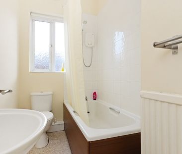 Great 3 bedroom property with 2 bathrooms - Photo 6