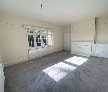 A well presented family home in a charming rural location - Photo 1