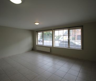 Een gezellig appartement op benedenverdieping vooraan - met garage - Photo 4