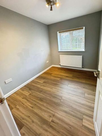 Hall Close, Kislingbury, NN7 - Photo 3