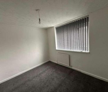 Neath Road, Hafod, Swansea, SA1 - Photo 2