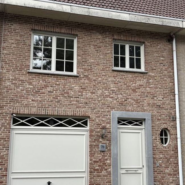 Eengezinswoning te huur in Kalmthout voor € 1.375 met 3 slaapkamers - Photo 1