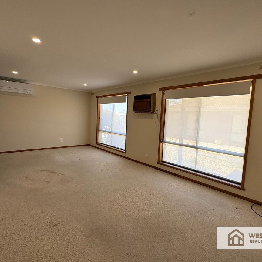 Quiet Central Unit - Photo 1