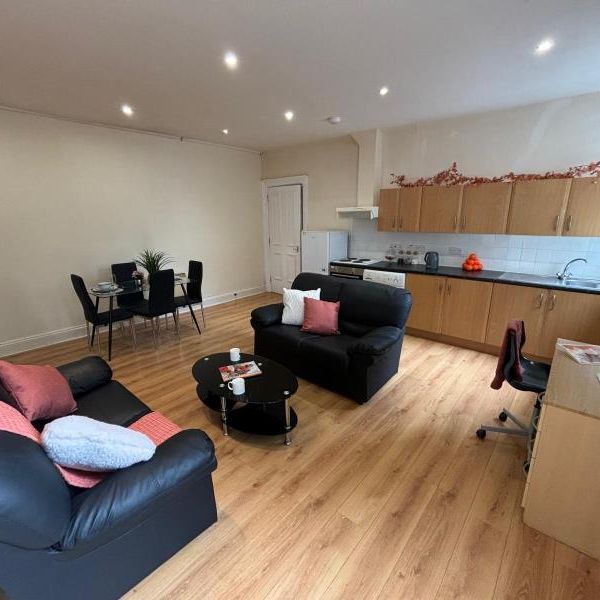 1 bedroom flat to rent - Photo 1