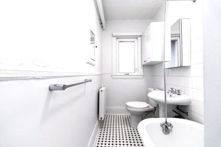 For Lease - 100 Vaughan Road Unit# 25, Toronto, Ontario - Photo 4