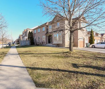 For Lease - 7020 Black Walnut Trail, Mississauga, Ontario - Photo 5