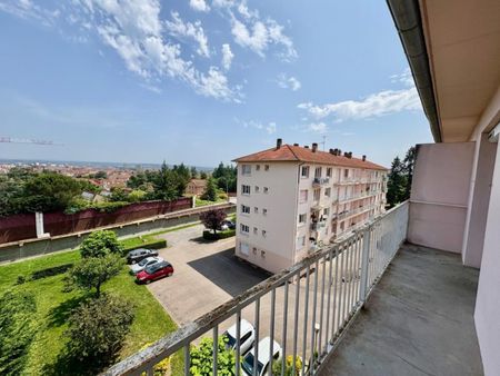 APPARTEMENT T4 A LOUER A RIORGES - MAIRIE - Photo 4