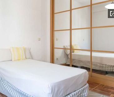 4 room luxury Apartment for rent in Madrid, Autonomous Region of Ma... - Photo 3