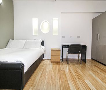 Apt 2, George House - Photo 1