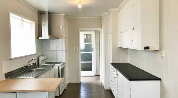 Stand alone home in parker - Photo 1