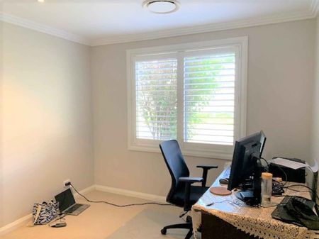 Modern 3-Bedroom Family Home - Photo 3