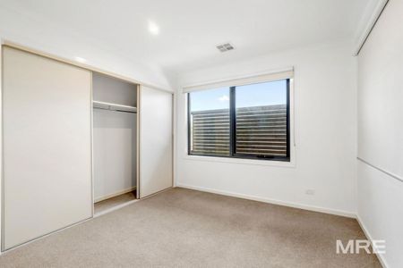 2/11 Moore Avenue, Clayton South - Photo 4