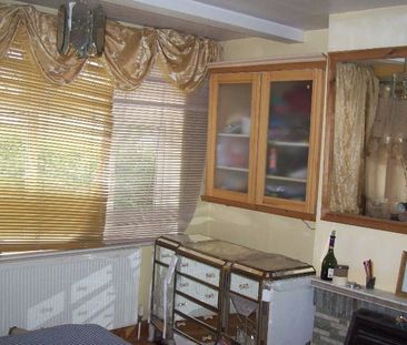 Room in a Shared House, Windermere Ave, HA9 - Photo 1
