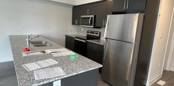 For Lease - 205 West Oak Trail Unit# 1, Kitchener, Ontario - Photo 2