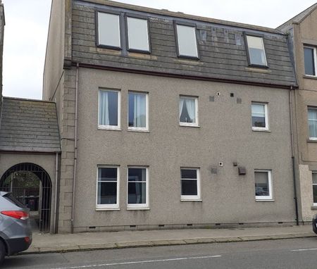 Flat A, 104 Charlotte Street, AB43 9LS, Fraserburgh - Photo 2