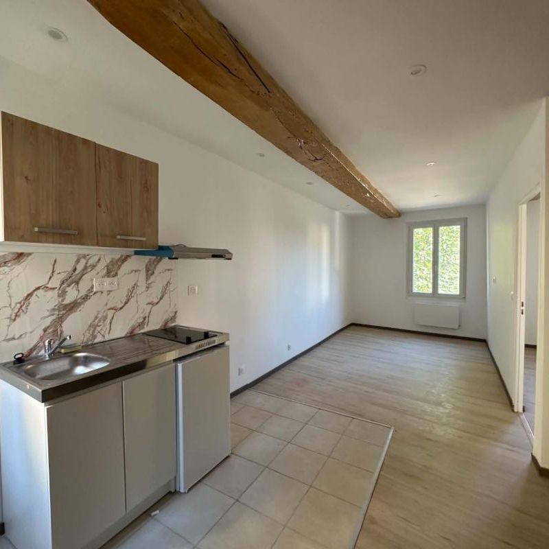 Location Appartement 2 pièces 51m² EU 76260 - Photo 1