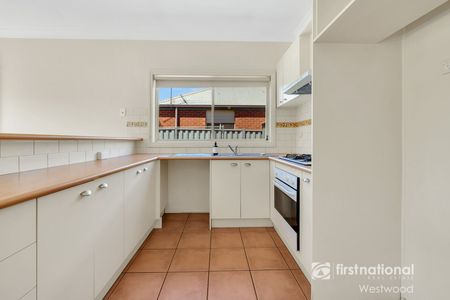 4 Prospect Drive, 3029, Tarneit Vic - Photo 2