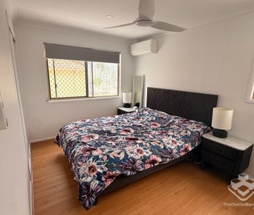 Modern Two-Storey Family Home in Prime Algester Location - Photo 6