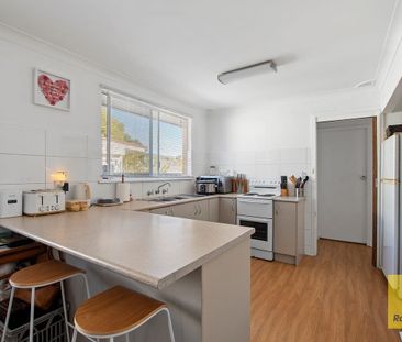 Location, Convenience, Lifestyle - Photo 5