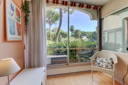 Appartement 1 pièce(s) 17.82 m2 - Photo 2