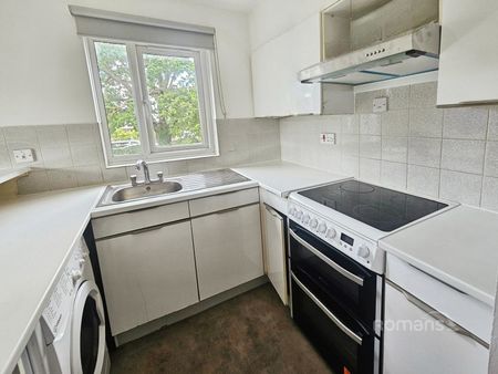 1 bedroom apartment to rent - Photo 2