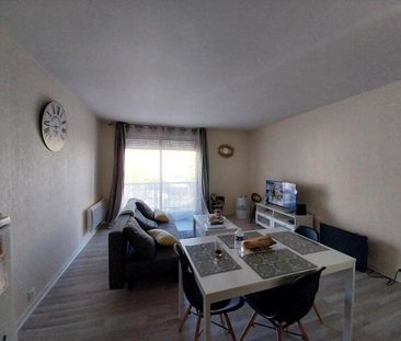 Location Appartement 2 Pièces 46 m² - Photo 2