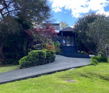 Wow Factor in Hillcrest - Photo 4