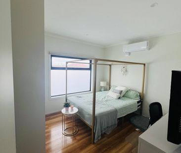 Sunshine West - Photo 5