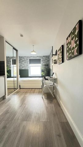 Studio to rent - Photo 3