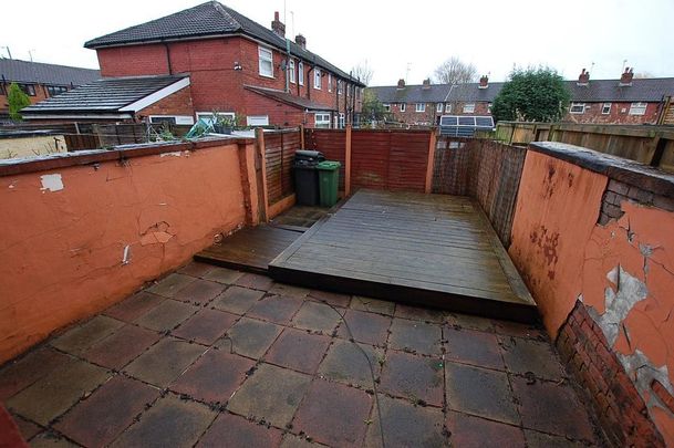 2 bedroom terraced house to rent - Photo 1