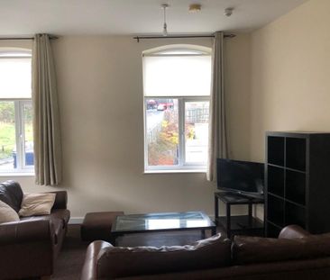 1 bedroom flat to rent - Photo 3