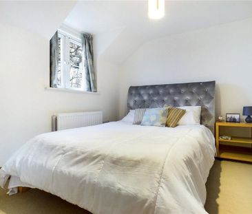 2 bedroom detached house to rent - Photo 2