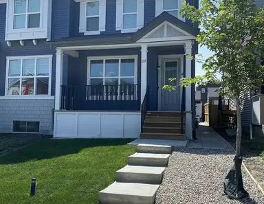 3 Bedroom Duplex for Rent in Livingston | 157 - Calhoun Common Northeast, Calgary - Photo 1