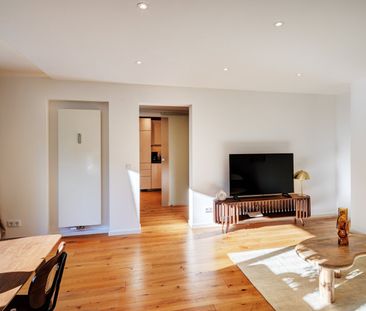 For rent: central, yet quiet apartment - Photo 2