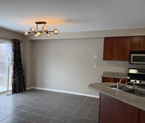 For Lease - 151 Harrongate Place, Whitby, Ontario - Photo 5