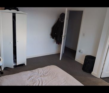 Room in a Shared Flat, Owens Road, CV6 - Photo 5