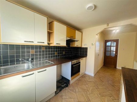 2 bedroom terraced house to rent - Photo 5