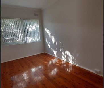Stunning 2 Bedroom Apartment in Campsie - Photo 1