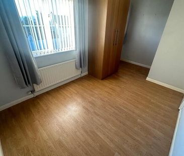 14 Henryville Meadows, Ballyclare, BT39 9FY - Photo 3