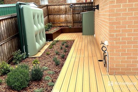 Free Standing Secluded Cottage - Photo 2