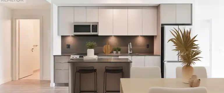 B0522 - 133 BRONTE ROAD | B0522 - 133 BRONTE ROAD, Oakville - Photo 1
