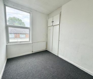 4 bedroom terraced house to rent - Photo 1