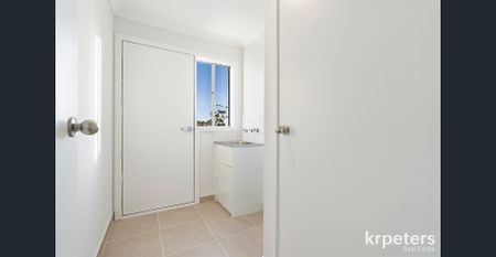 Stunning Brand New 4-Bedroom Home in Serene Bellbird Estate - Photo 5